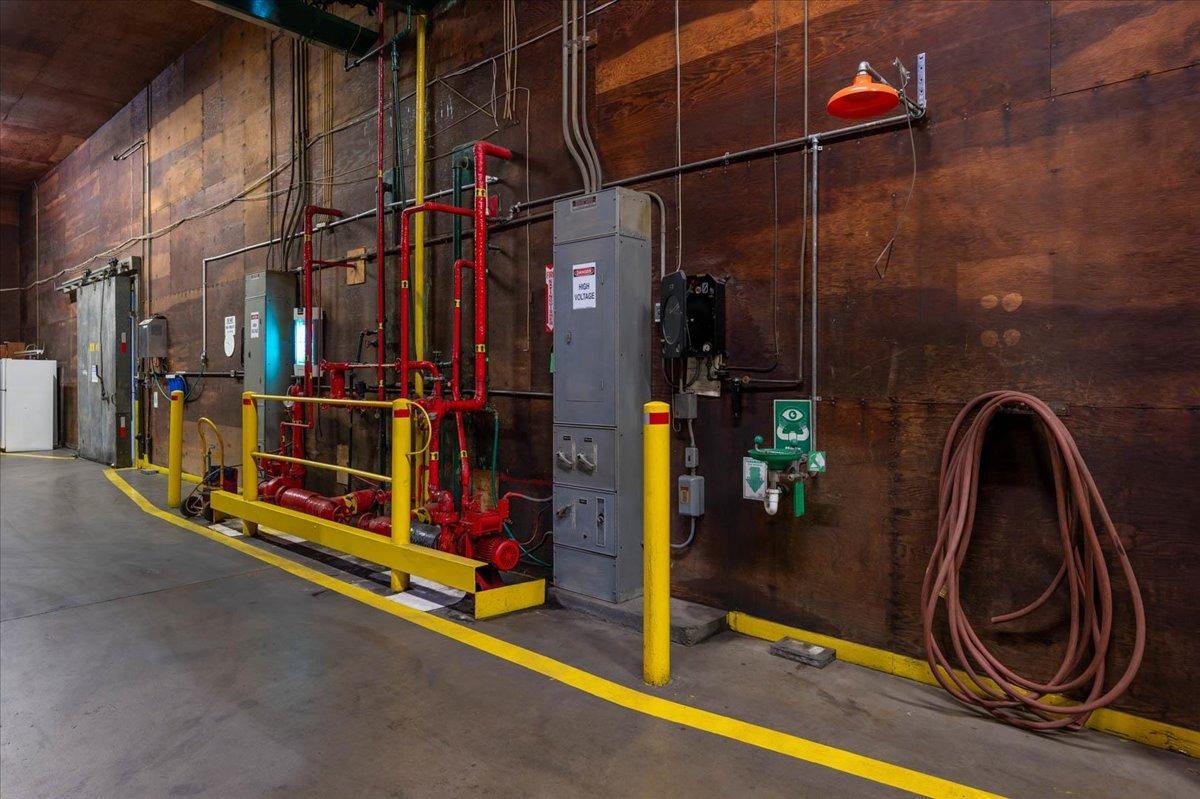 944 S Topeka, Fresno, CA 93721