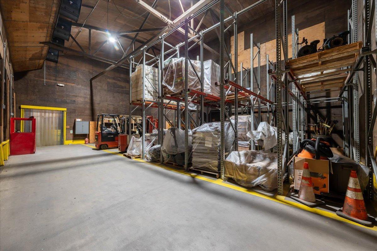 944 S Topeka, Fresno, CA 93721