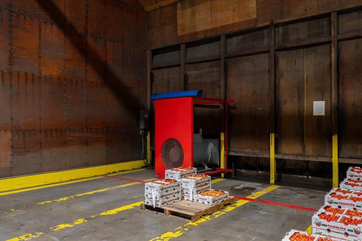 944 S Topeka, Fresno, CA 93721