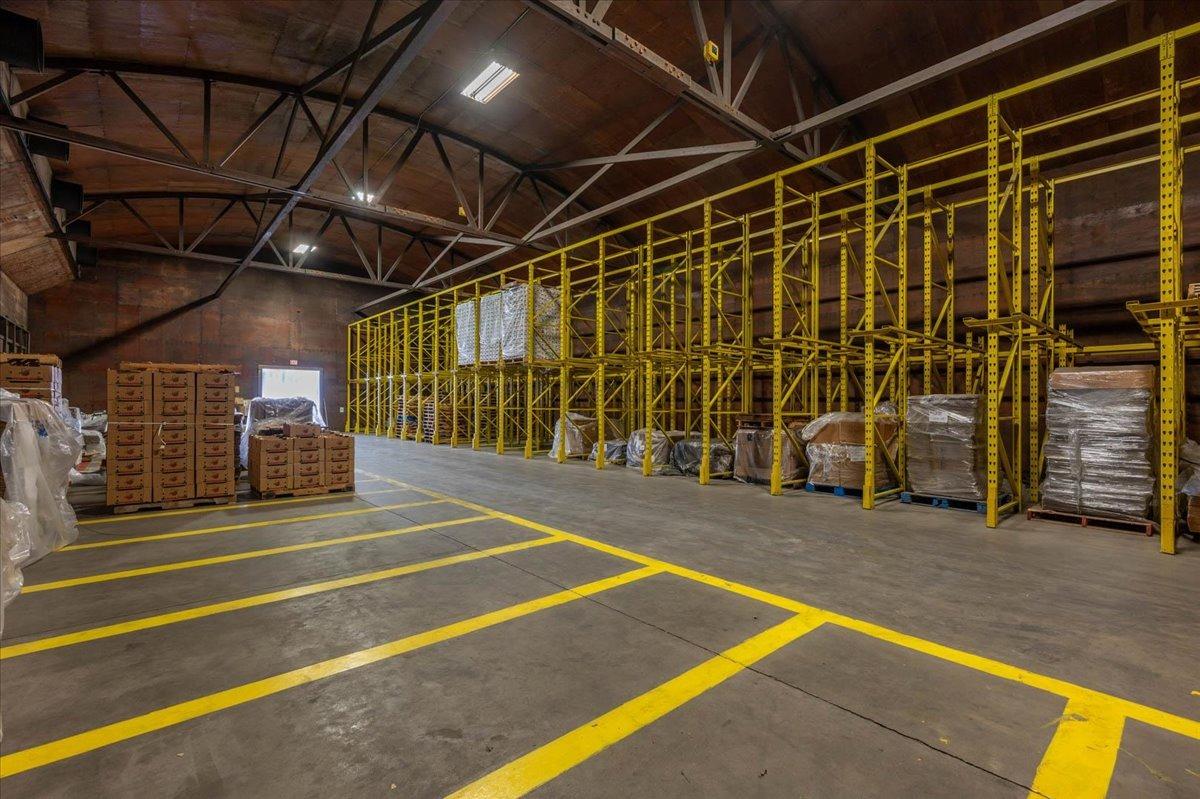 944 S Topeka, Fresno, CA 93721