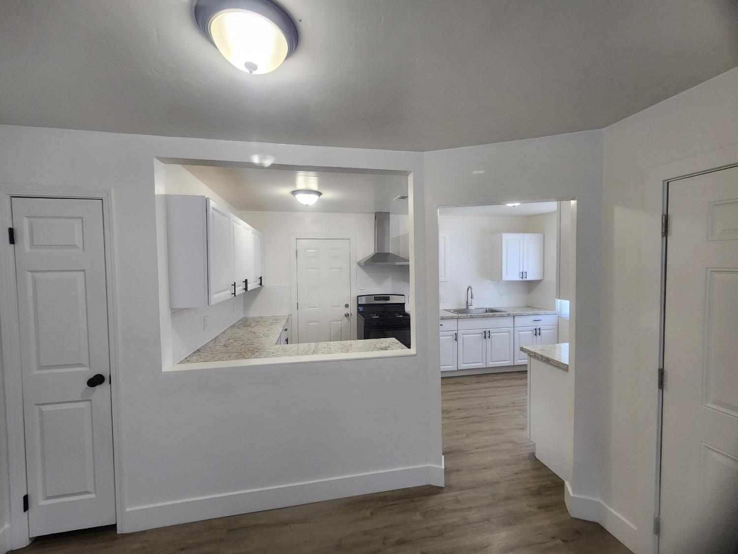 4423 E Eugenia Ave, Fresno, CA 93725