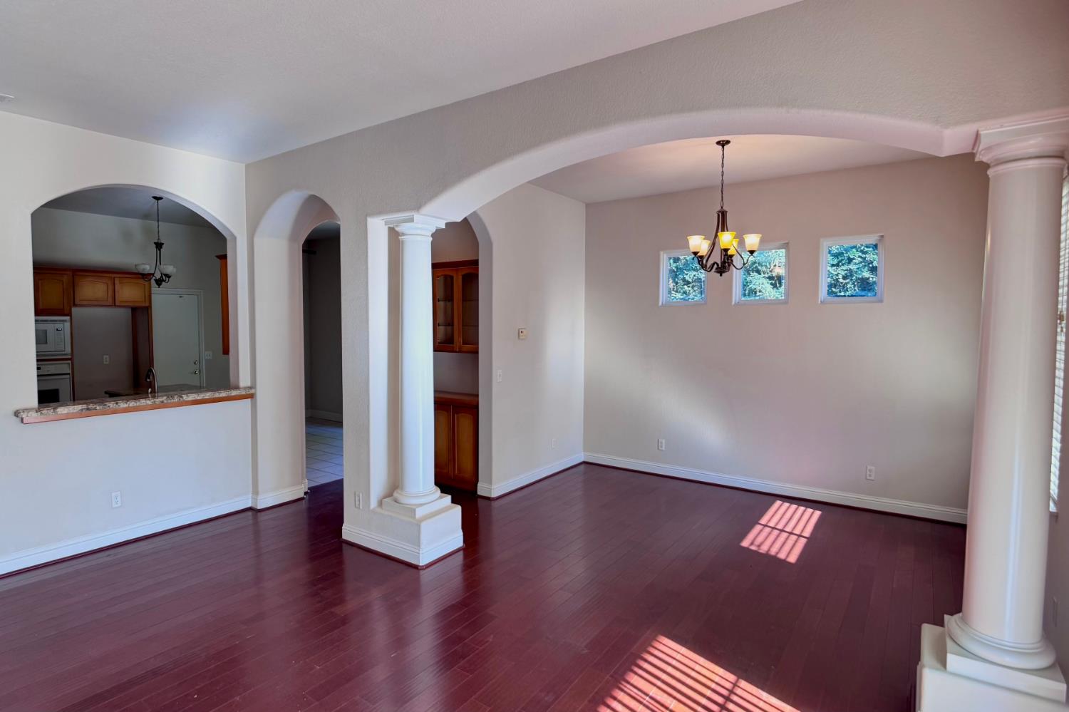 9812 N Sedona Cir, Fresno, CA 93720