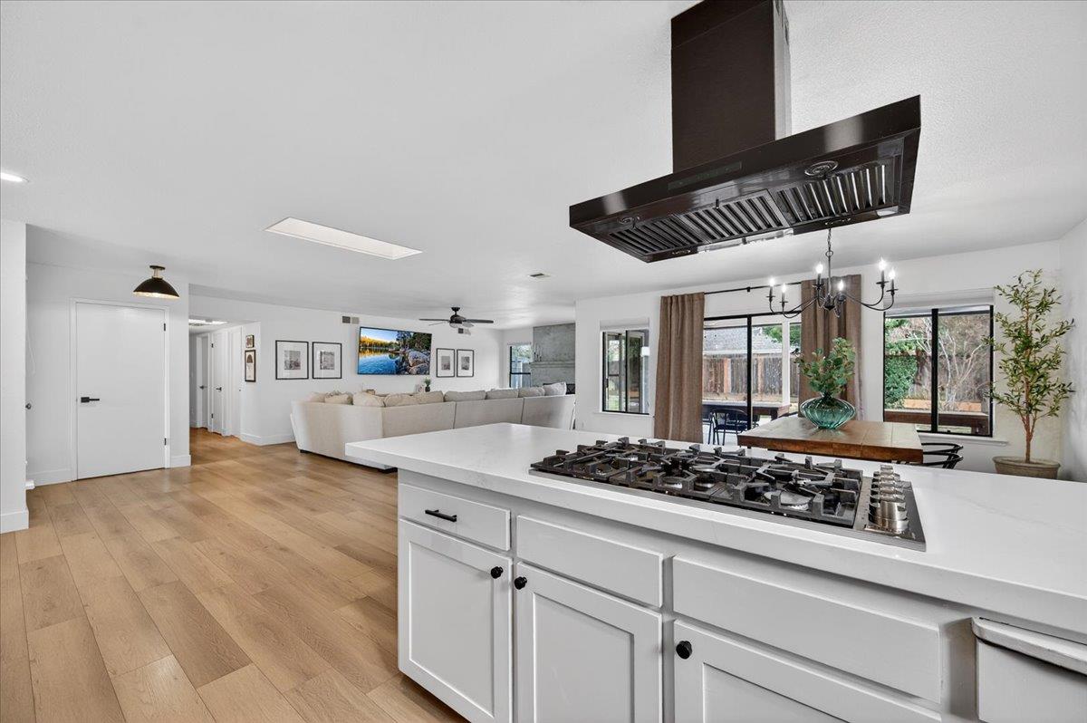 6610 N Garden Ave, Fresno, CA 93710