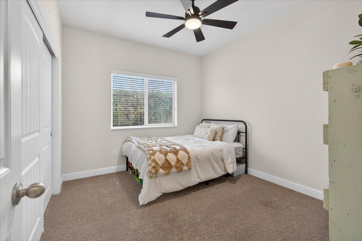 4161 Alamos Ave, Clovis, CA 93619