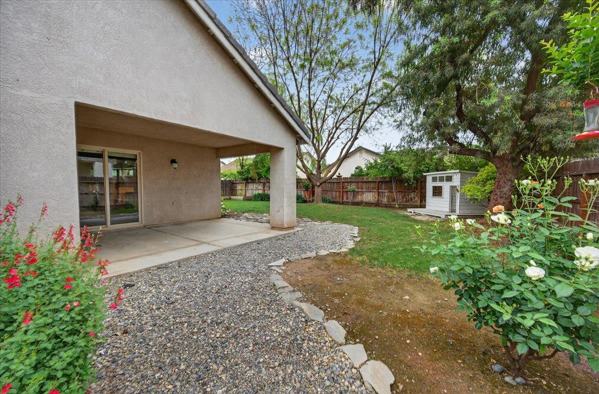 2873 E El Paso Ave, Fresno, CA 93720