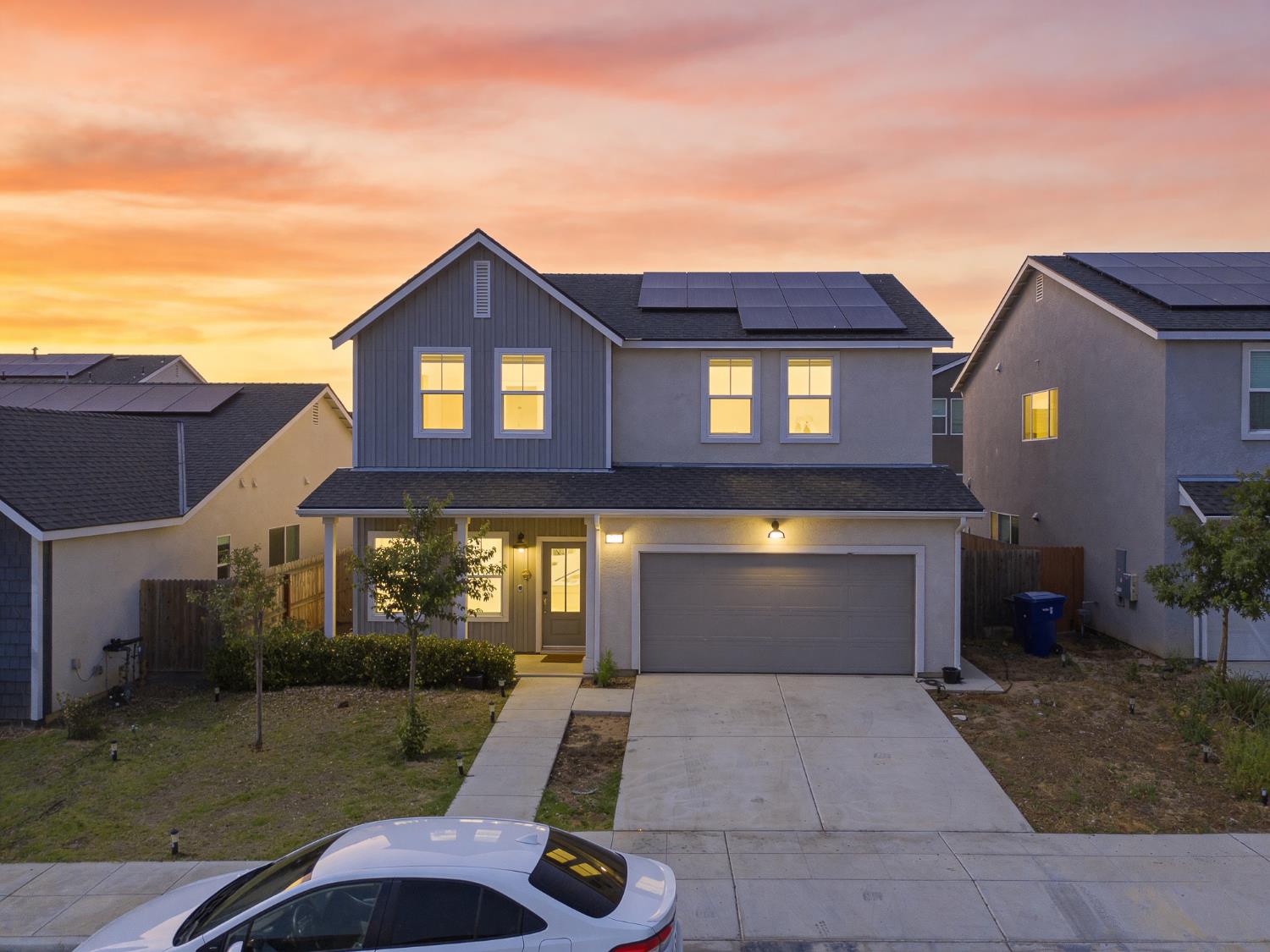 7052 W Poe Ave