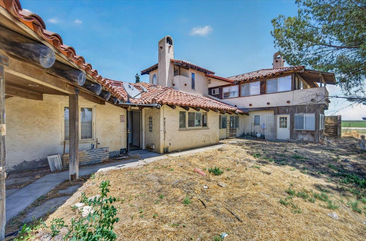 19185 W Jensen Ave, Kerman, CA 93630