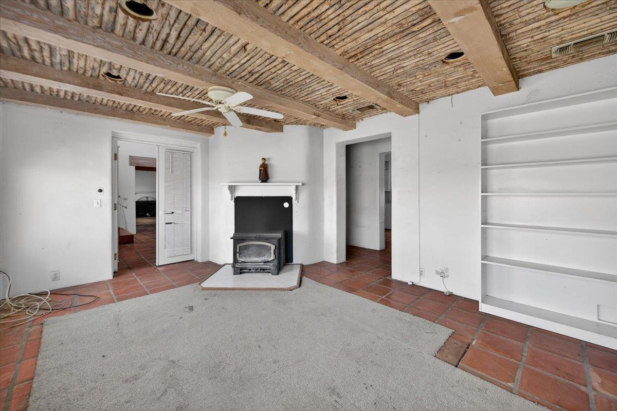 19185 W Jensen Ave, Kerman, CA 93630