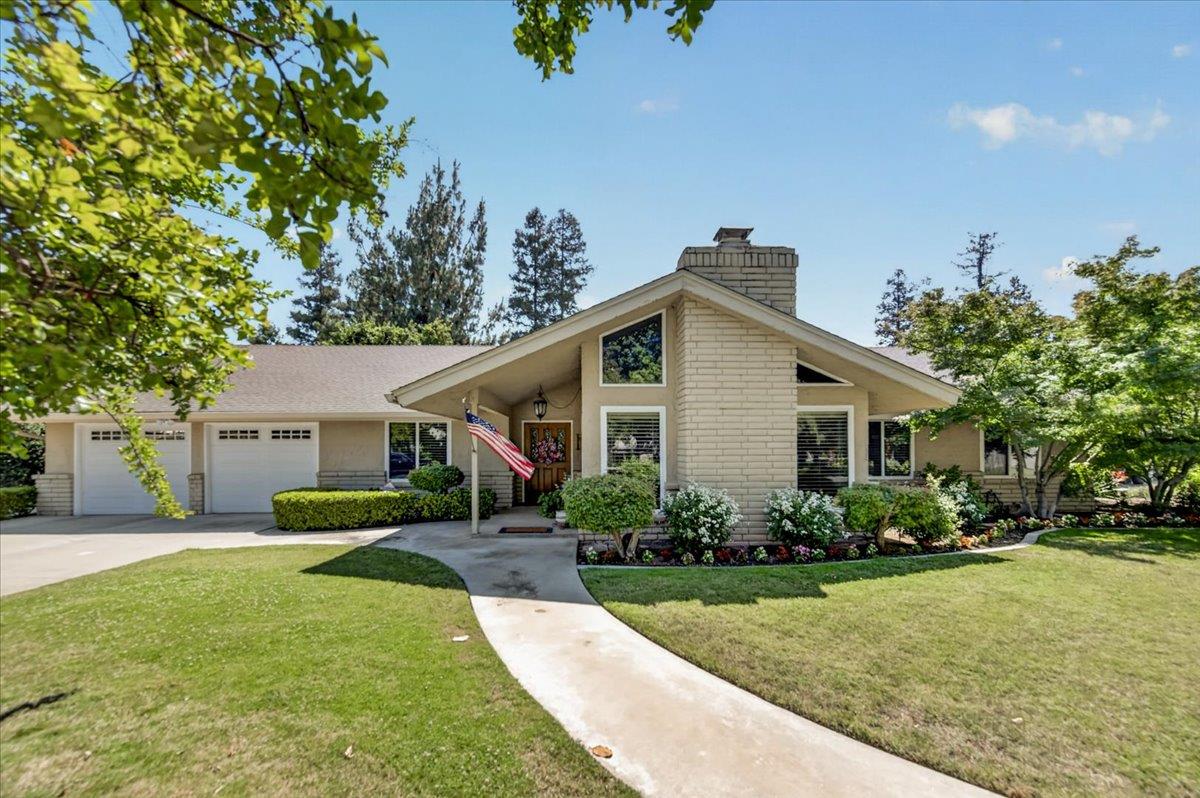 3317 W Alluvial Ave, Fresno, CA 93711