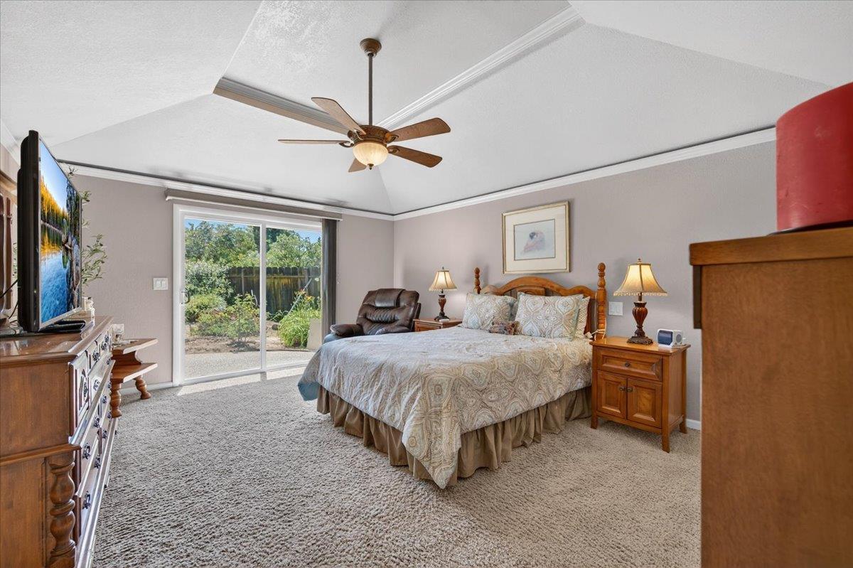 3317 W Alluvial Ave, Fresno, CA 93711