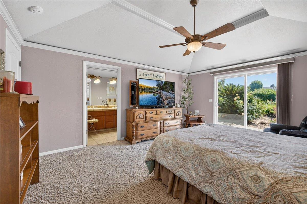 3317 W Alluvial Ave, Fresno, CA 93711